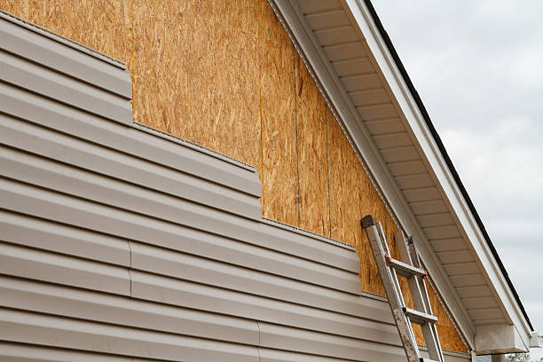 24/7 Emergency Emergency Siding Repair experts in Utica, NY